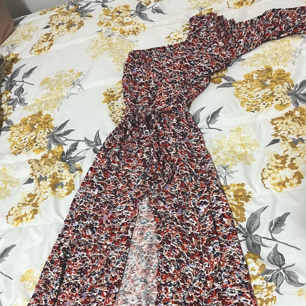 Never wear just have some alterations in the open part